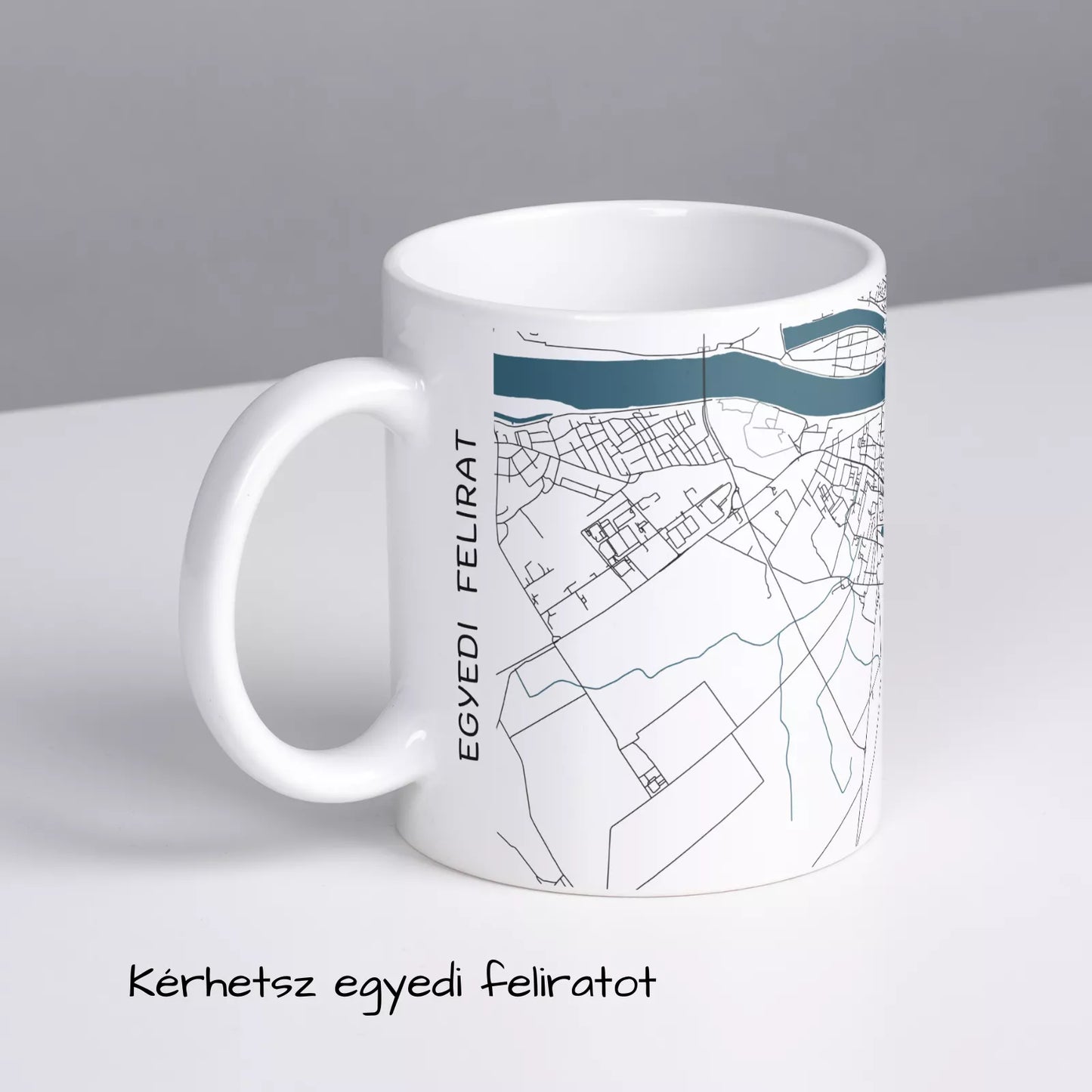 Komárom - Térképes bögre