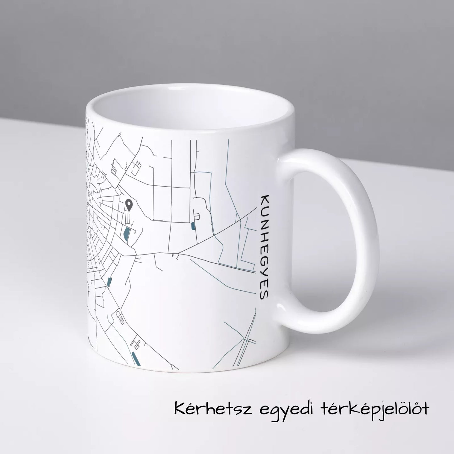 Kunhegyes - Térképes bögre