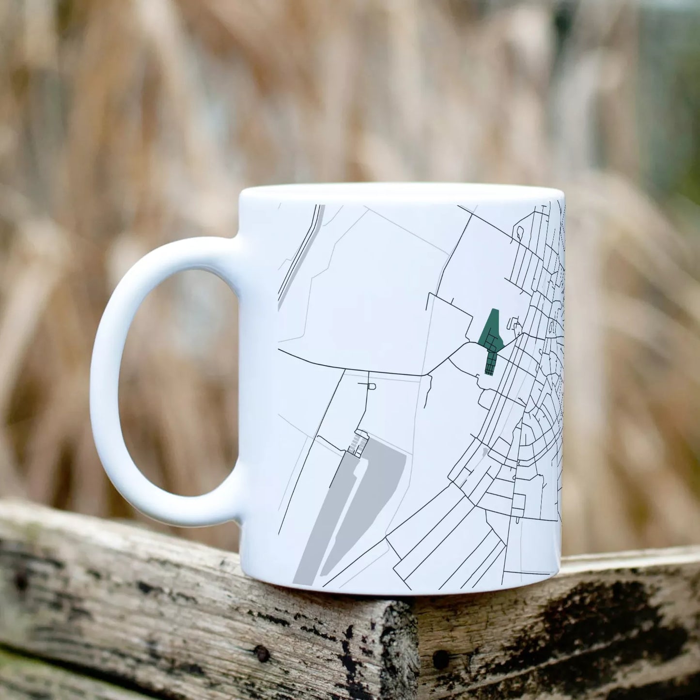 Kunhegyes - Térképes bögre