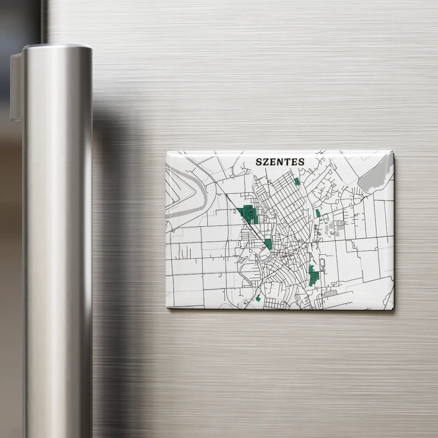 Sentes hűtőmágnes